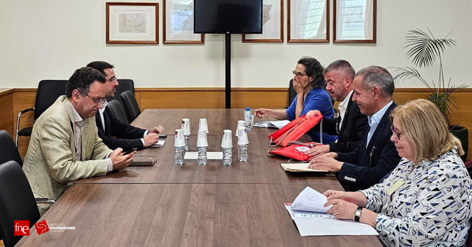 FNE reuniu, ontem, com o PS