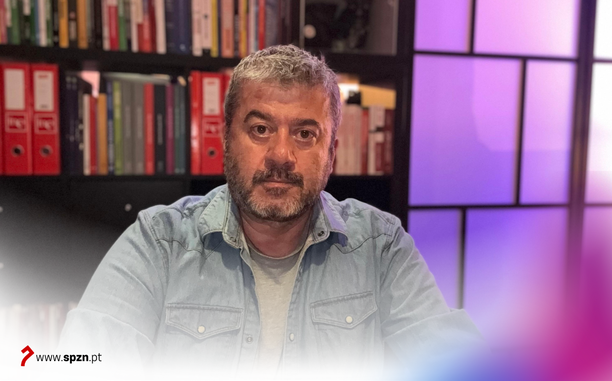 A Escola Pública Merece +