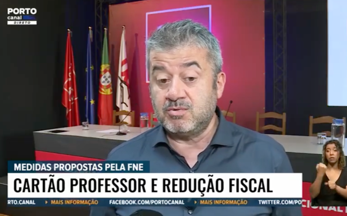 Estudo sobre carreira docente.