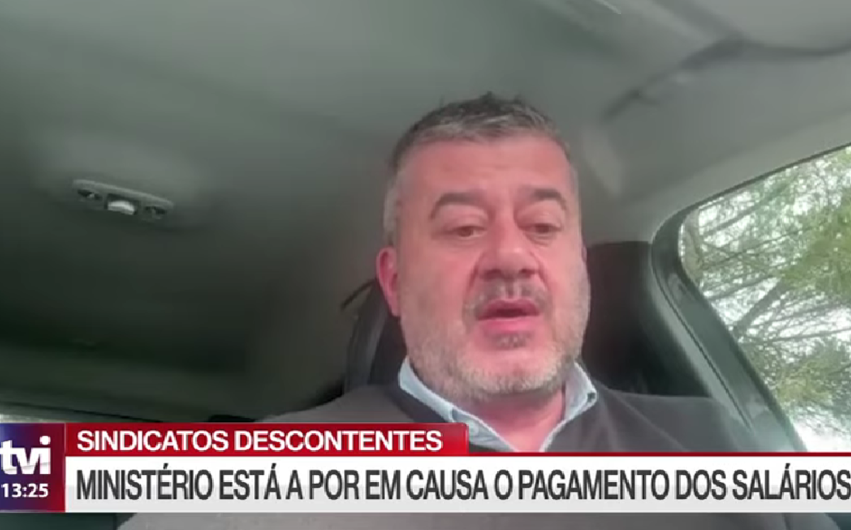 Educação: registo obrigatório do sumário